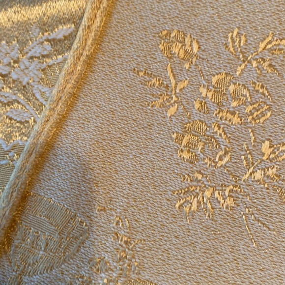 Amazing Antique Pair of Chinoiserie Curtains - Picture 9 of 12